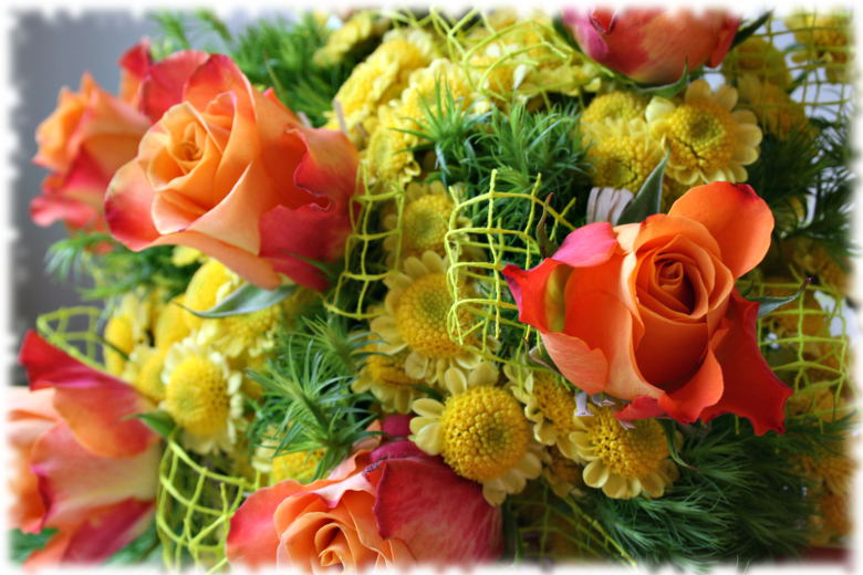 Las Flores - Flower&Gift Shop Gallery - please give us a feedback if image didn't show up...