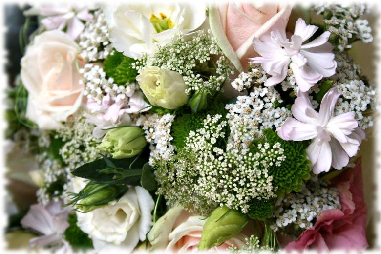 Las Flores - Flower&Gift Shop Gallery - please give us a feedback if image didn't show up...