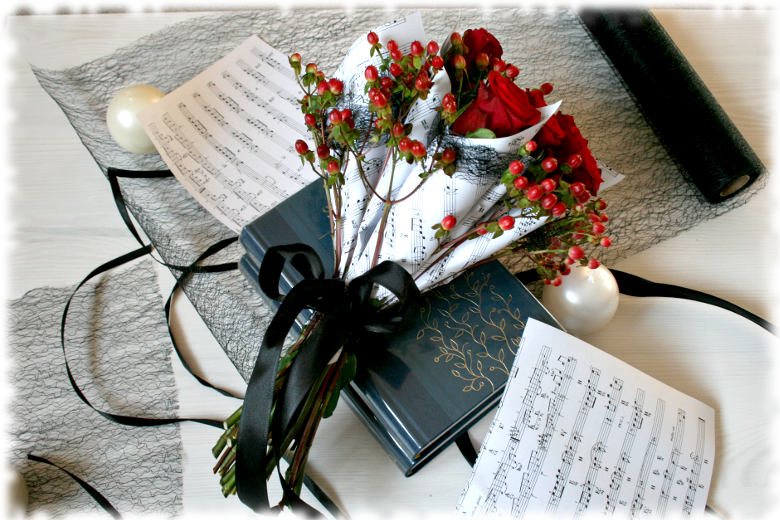 Las Flores - Flower&Gift Shop Gallery - please give us a feedback if image didn't show up...