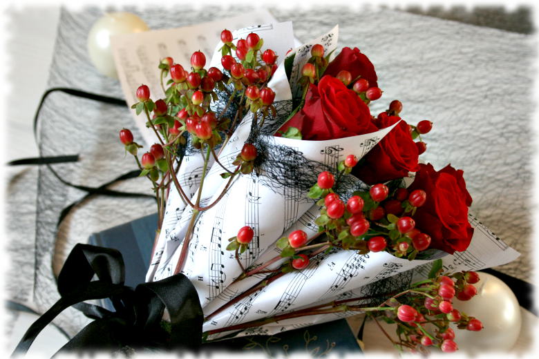 Las Flores - Flower&Gift Shop Gallery - please give us a feedback if image didn't show up...